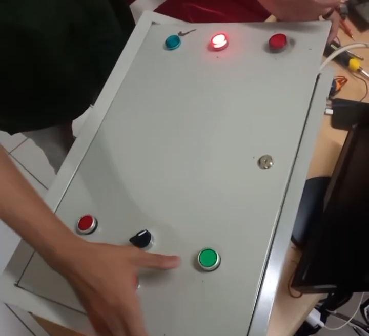 PLC-Based Water Level Control System (Siemens)